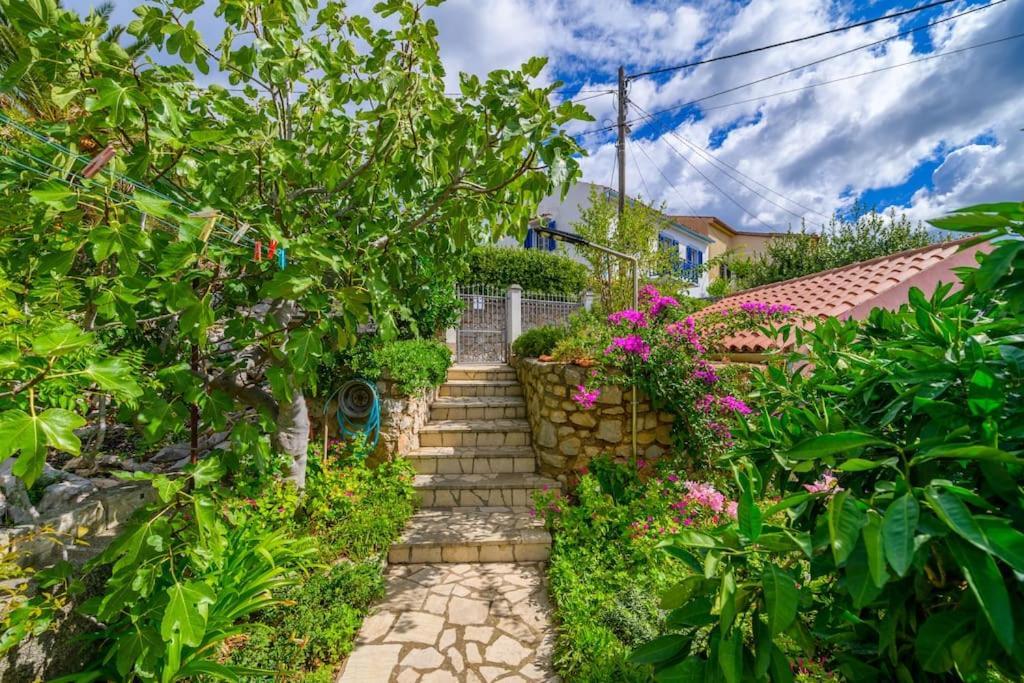 Bozena Apartment Mali Losinj Exterior photo